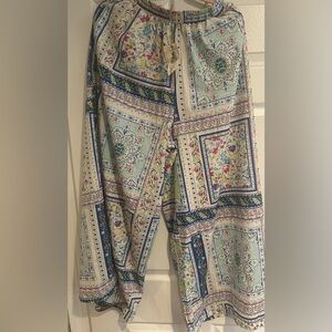 Easel wide-leg palazzo pants.